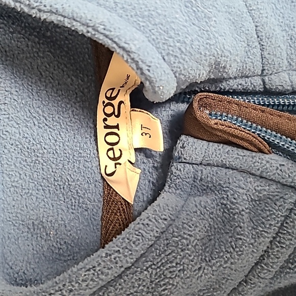 💥3/$20💥 GEORGE Fleece Sweater - Picture 2 of 2